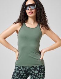 Casall Essential Racerback - Dusty Green