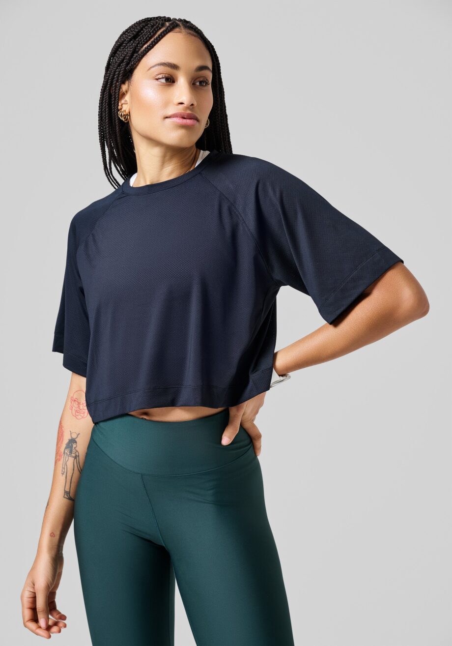 Casall Laser Mesh Crop Tee - Black