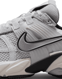 Nike Nike V2K Run