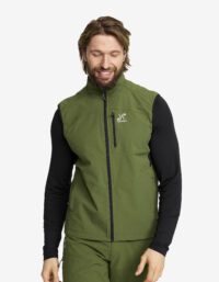Revolution Race Jackor > Västar - Venue Stretch Vest - Herr - Cypress, Storlek:XS