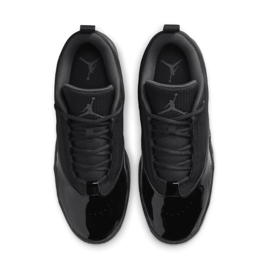 Nike Jordan Max Aura 6