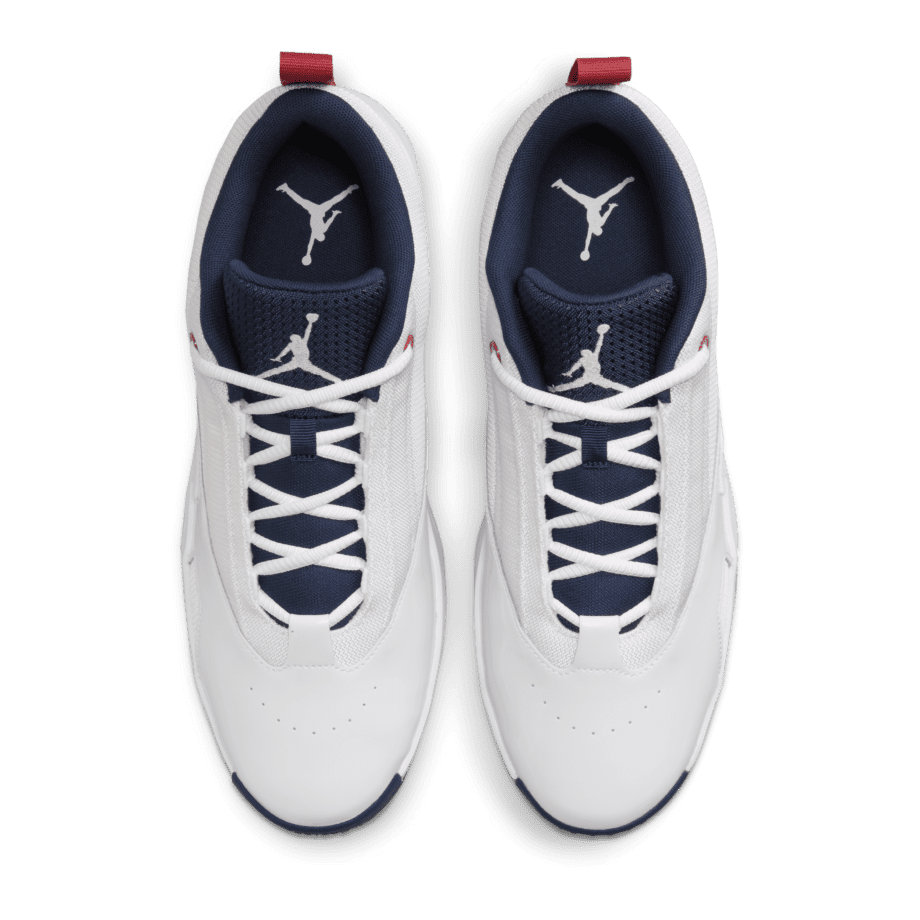 Nike Jordan Max Aura 6