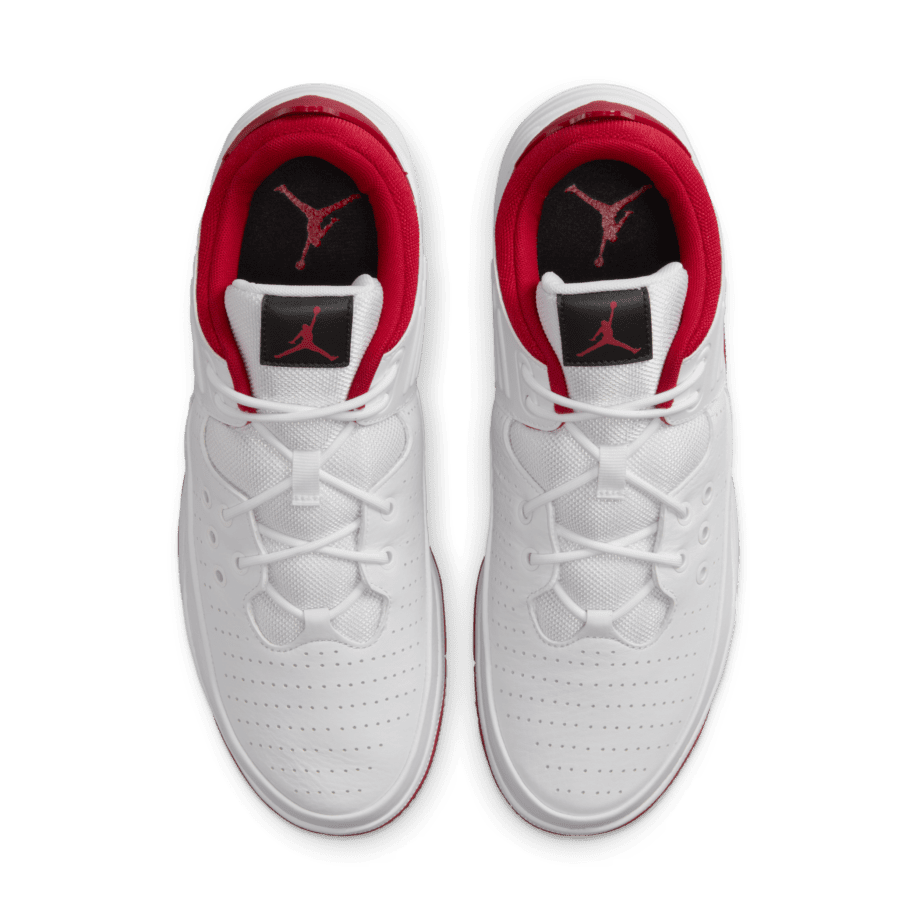 Nike Jordan Max Aura 5