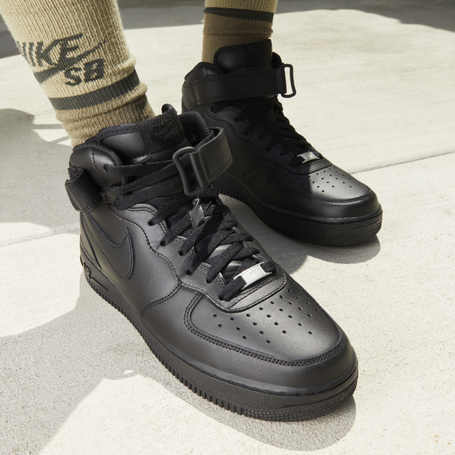 Nike Nike Air Force 1 Mid '07