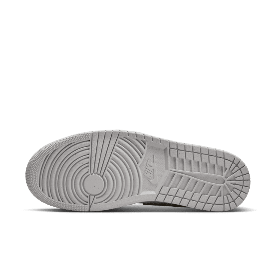 Nike Air Jordan 1 Low SE