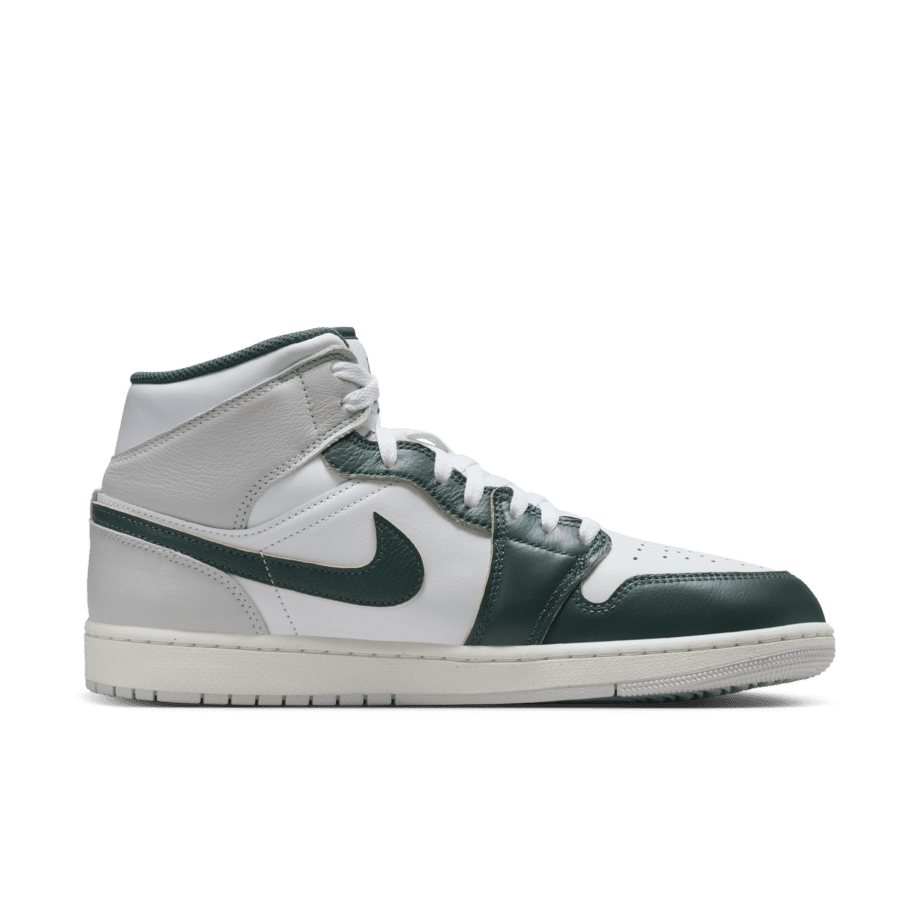 Nike Air Jordan 1 Mid SE