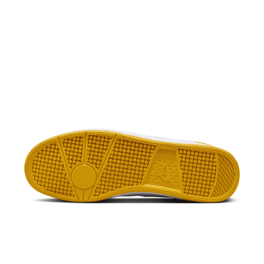 Nike Nike attack
