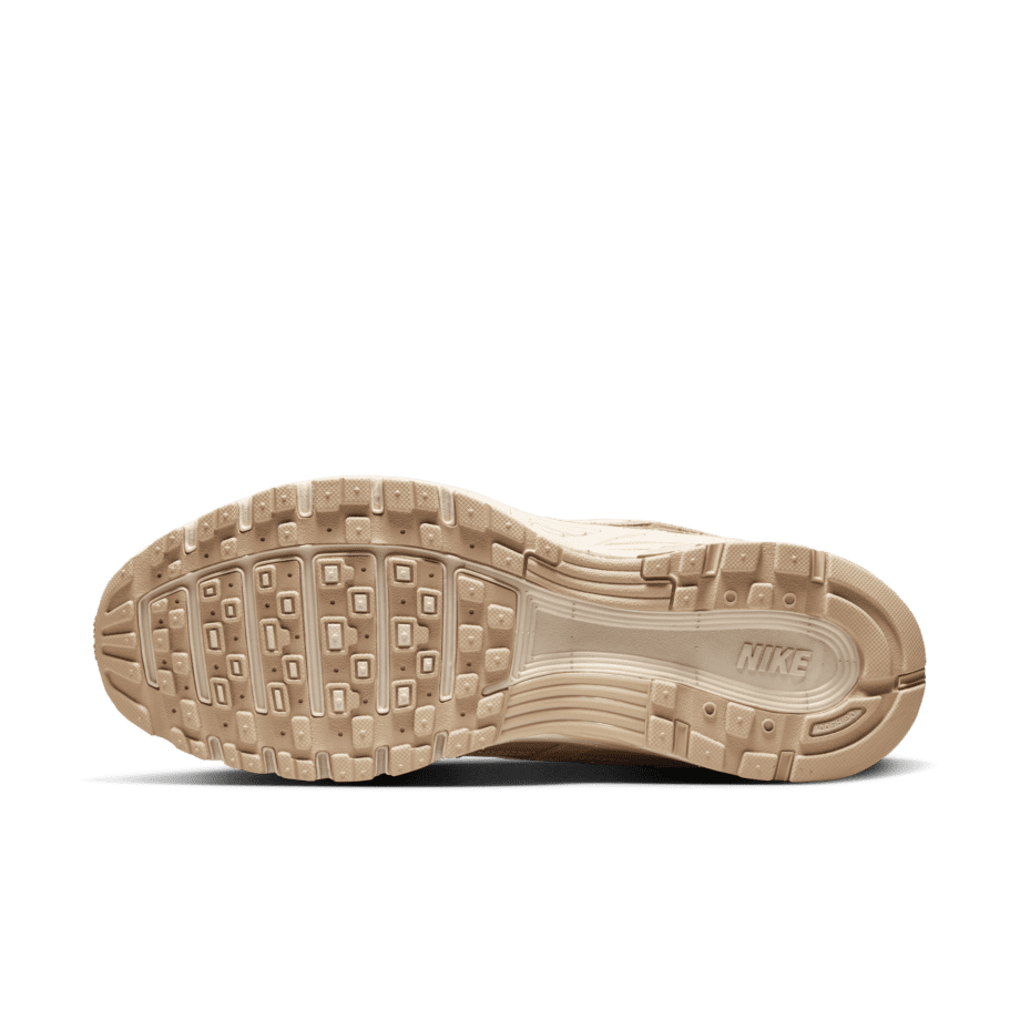 Nike Nike P-6000 Premium