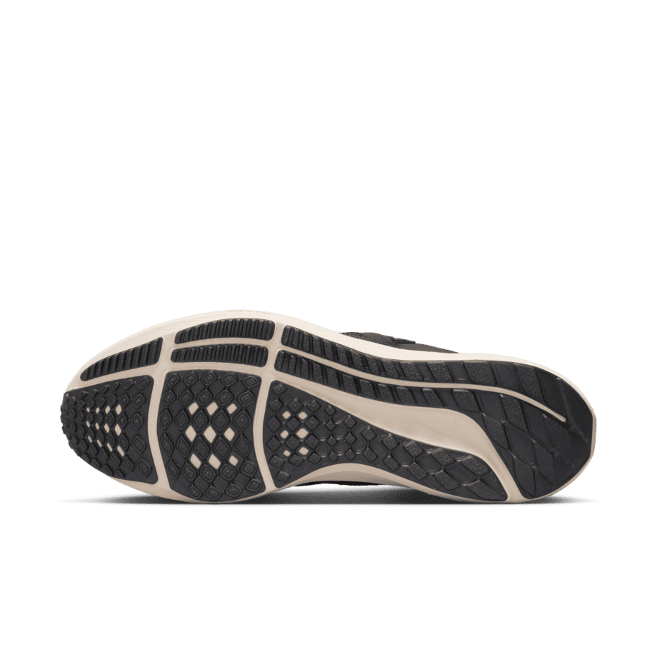 Nike Nike Air Huarache 20Y24 x Patta