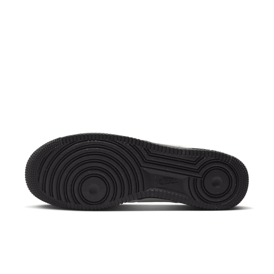 Nike Nike Air Force 1 '07 LV8