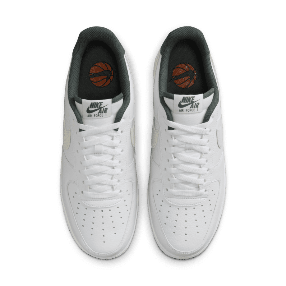 Nike Nike Air Force 1 '07 LV8
