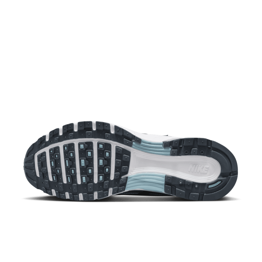 Nike Nike P-6000