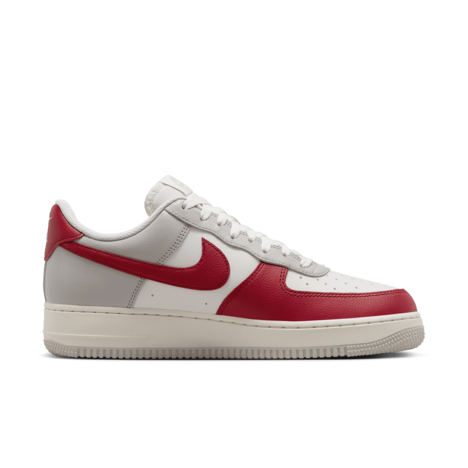 Nike Nike Air Force 1 '07 LV8
