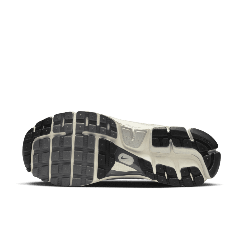Nike Nike Zoom Vomero 5 SE