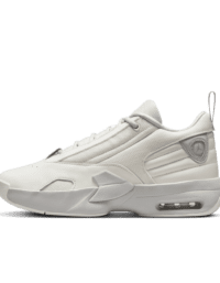 Nike Jordan Max Aura 6
