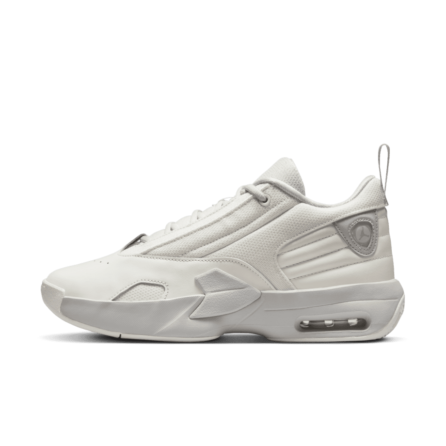 Nike Jordan Max Aura 6