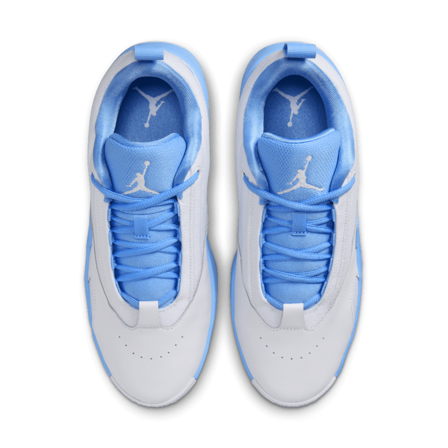 Nike Jordan Max Aura 6