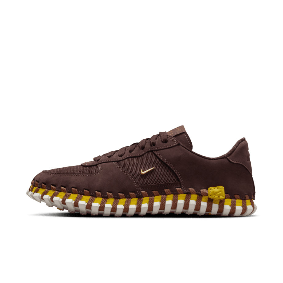 Nike Nike J Force 1 Low LX SP