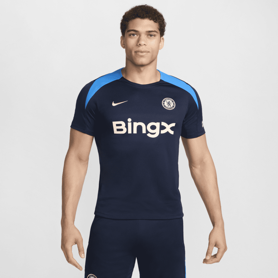 Nike Chelsea FC Strike