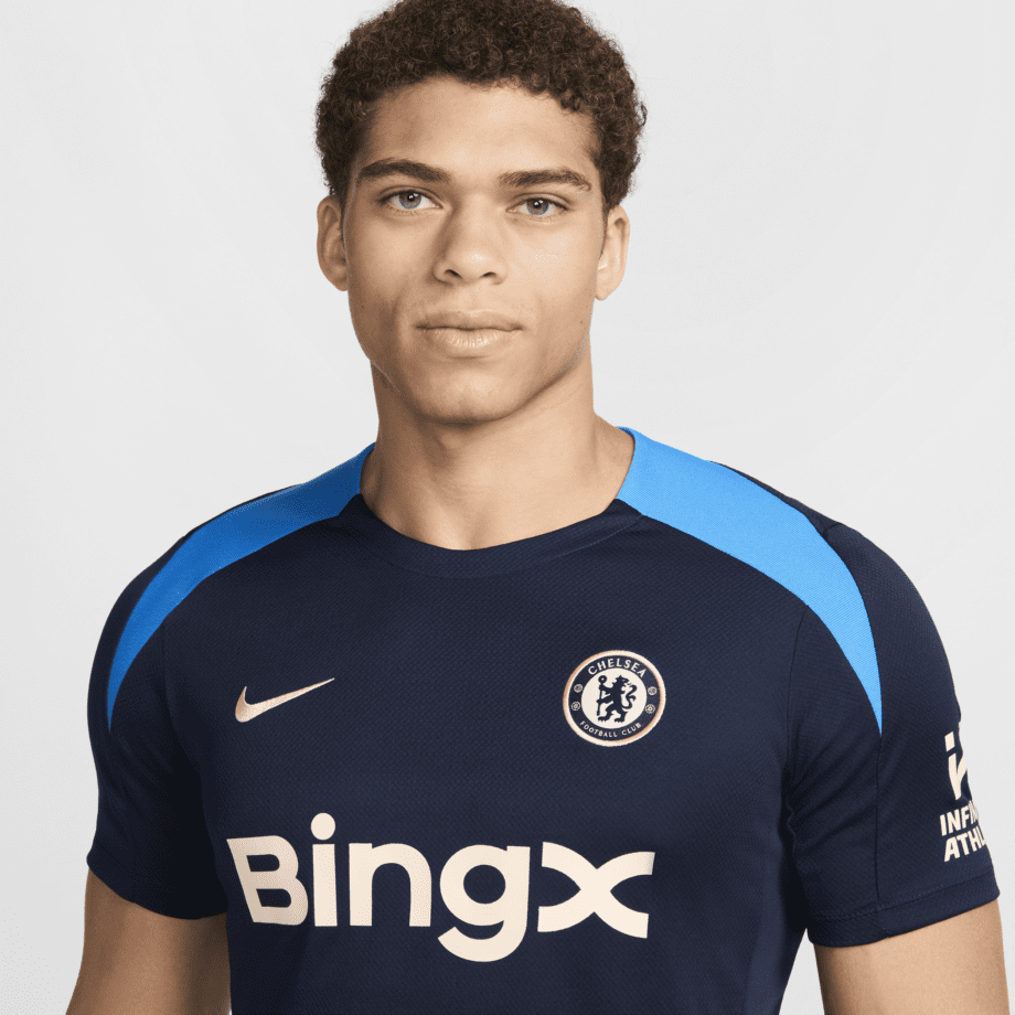 Nike Chelsea FC Strike