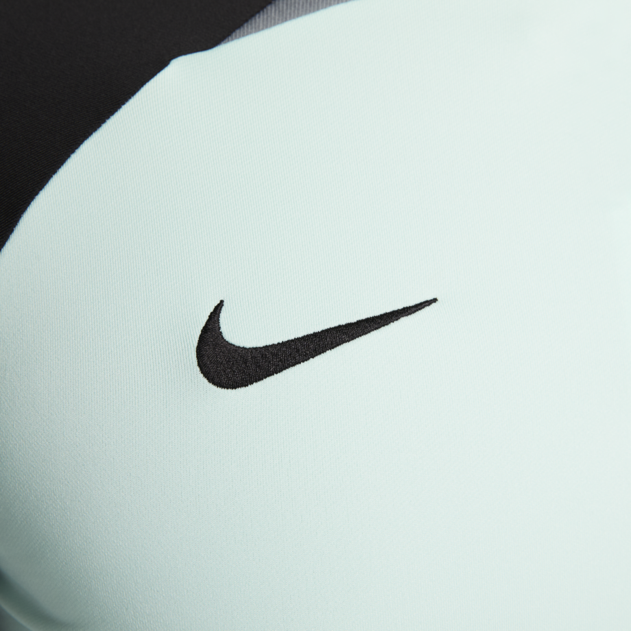 Nike Chelsea FC Strike
