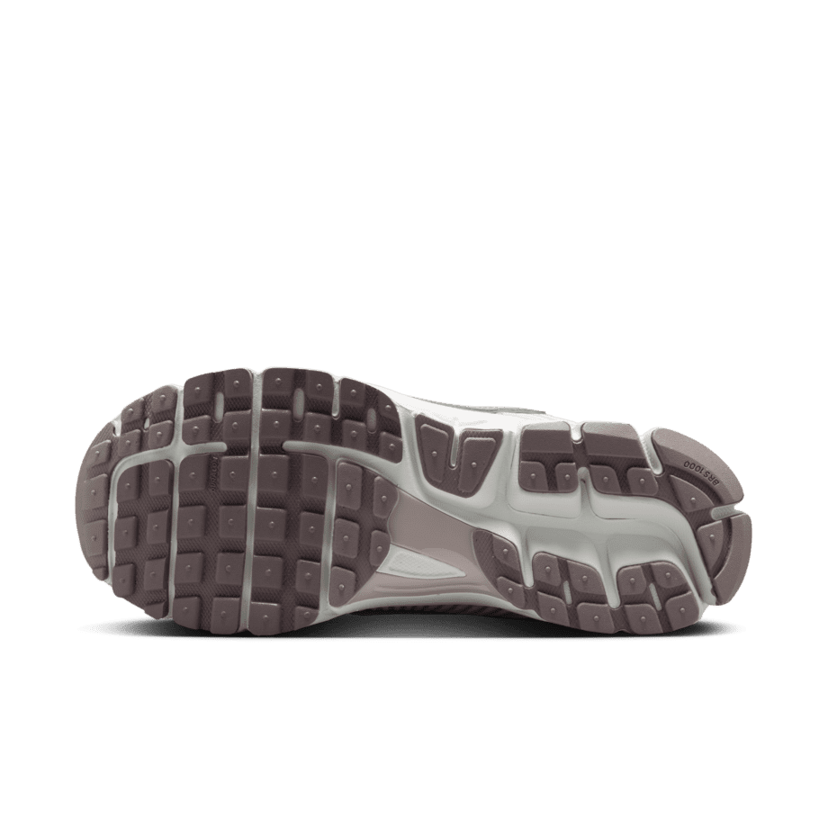 Nike Nike Zoom Vomero 5