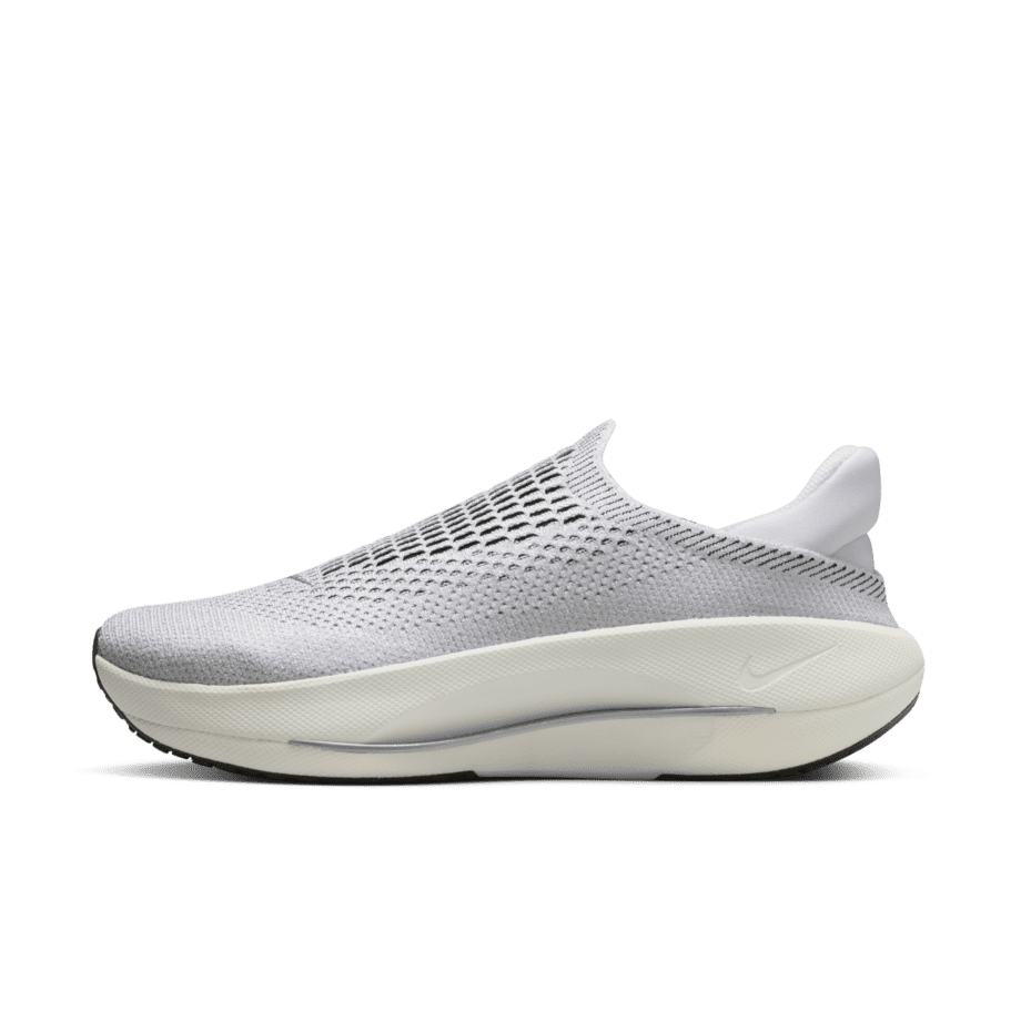 Nike Nike Reina EasyOn Premium