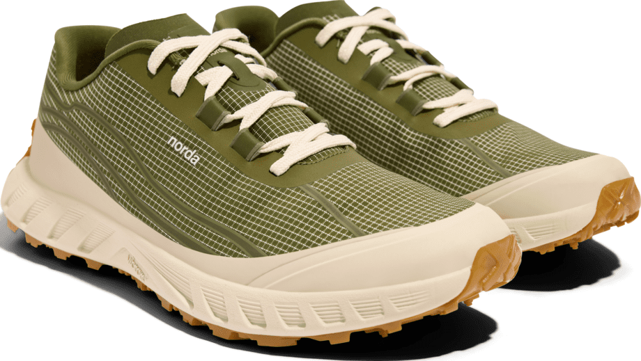 Norda 002 Sage (Herr): 47 1/3 (US 13)