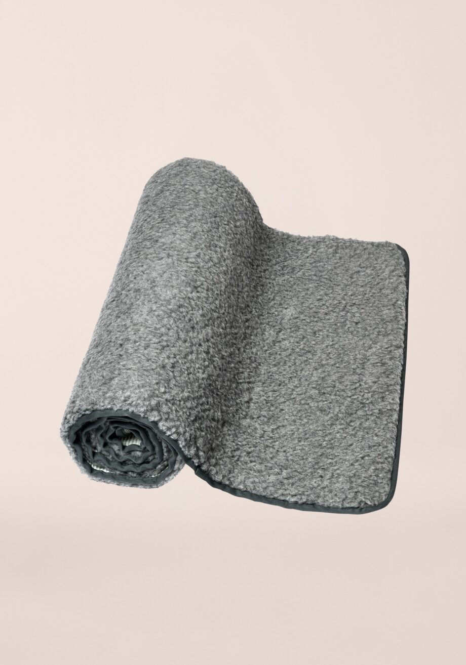 Casall Yoga Mat Natural Wool 200x75cm - Dark grey