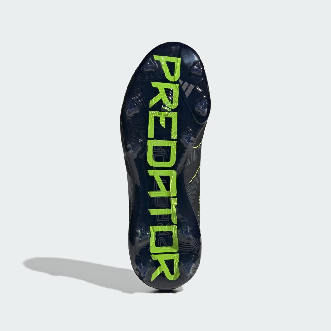Adidas Predator Elite fotbollsskor för fast underlag