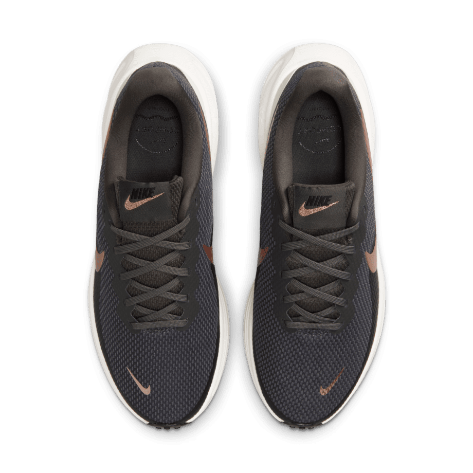 Nike Nike Revolution 8