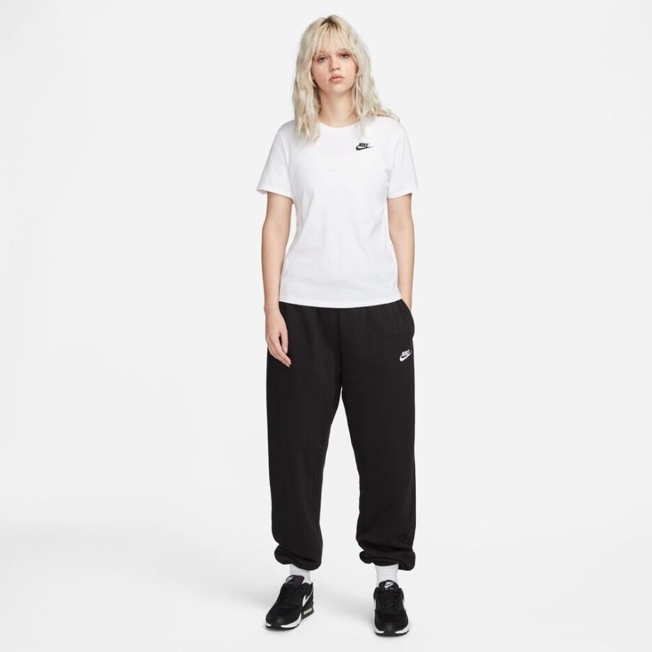 Nike New Sportswear Club T-shirt Damer Vit - M