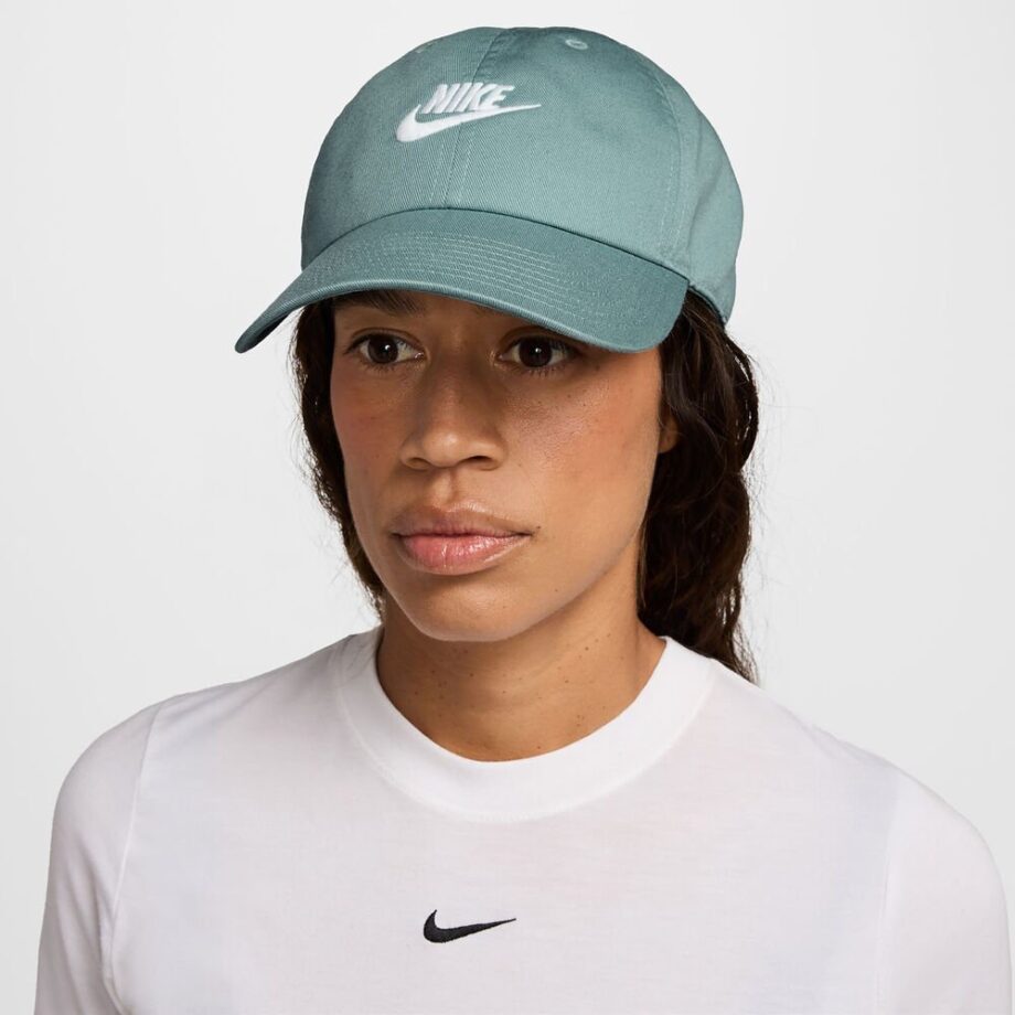 Nike Club Keps Visdom