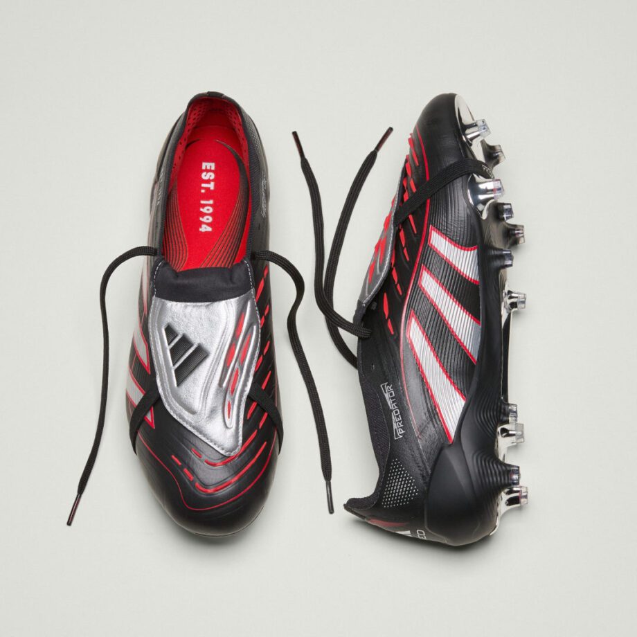 Adidas Predator Obsidian Strike fotbollsskor med vikbar plös för fasta underlag
