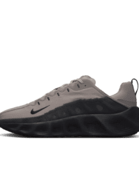 Nike Nike Ava Rover