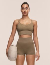 Casall Shiny Seamless Rib Top - Light Khaki