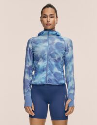 Casall Breeze Printed Running Jacket  - Breeze Blue Shadow