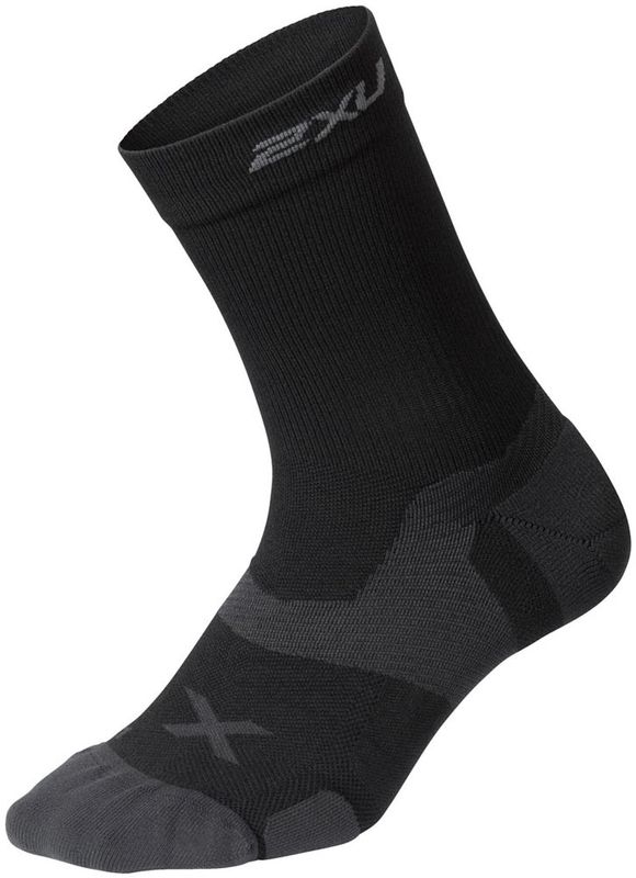 2XU Vectr Crew Socks Löparstrumpor Black/Titanium, S