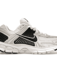 Nike Zoom Vomero 5 White Black