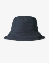 Pelle P - Gelu Insulated Hat, Dk Navy Blue Vindtät och vattentät, Gelu Insulated Hat är tillverkad i tåligt ripstoptyg och fodrad med mjuk, återvunnen polyester