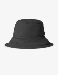 Pelle P - Gelu Insulated Hat, Ink Vindtät och vattentät, Gelu Insulated Hat är tillverkad i tåligt ripstoptyg och fodrad med mjuk, återvunnen polyesterfleece