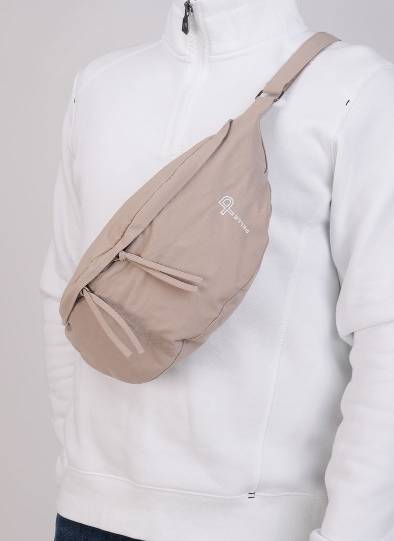 Pelle P - Vela FD Shoulder Bag, Tumbled Stone Axelväska i lätt, tålig och snabbtorkande Ripstop med omvänd dragkedja, dekorativt dragsnöre och justerbara axelre