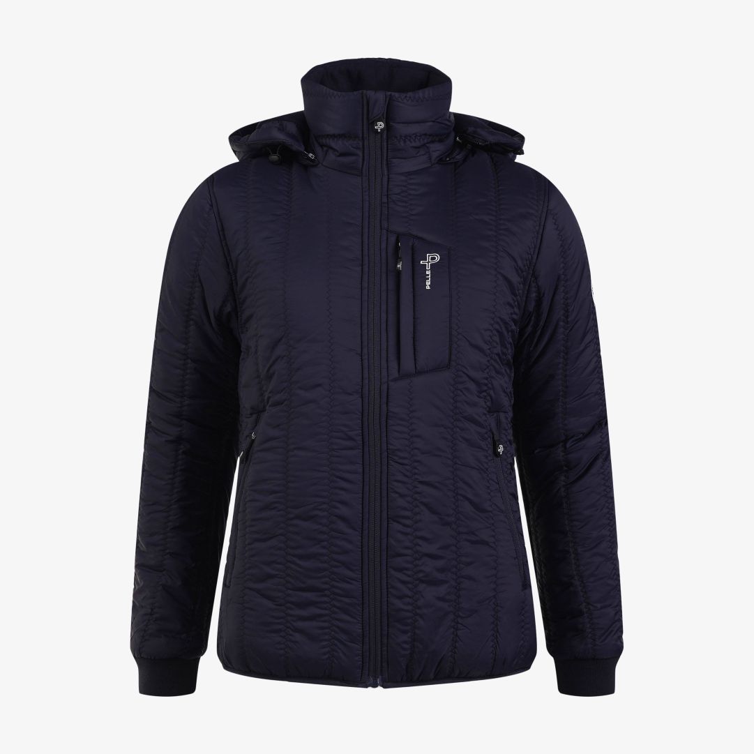 Pelle P - W Mistral Jacket, Dk Navy Blue Med sitt mjuka fleecefoder och vaddering i smidig Sorona® DuPont är Mistral Jacket en perfekt vår och höstjacka som äve