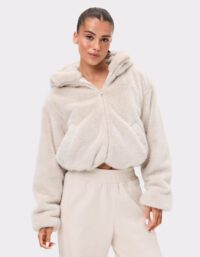 Stronger Fluffy Hood Jacka