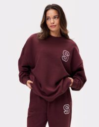Stronger Essential Sweatshirt