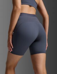 2XU Form Stash Hi-Rise Compression 6 Inch Shorts