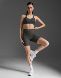 2XU Form Stash Hi-rise Compression 6 Inch Shorts