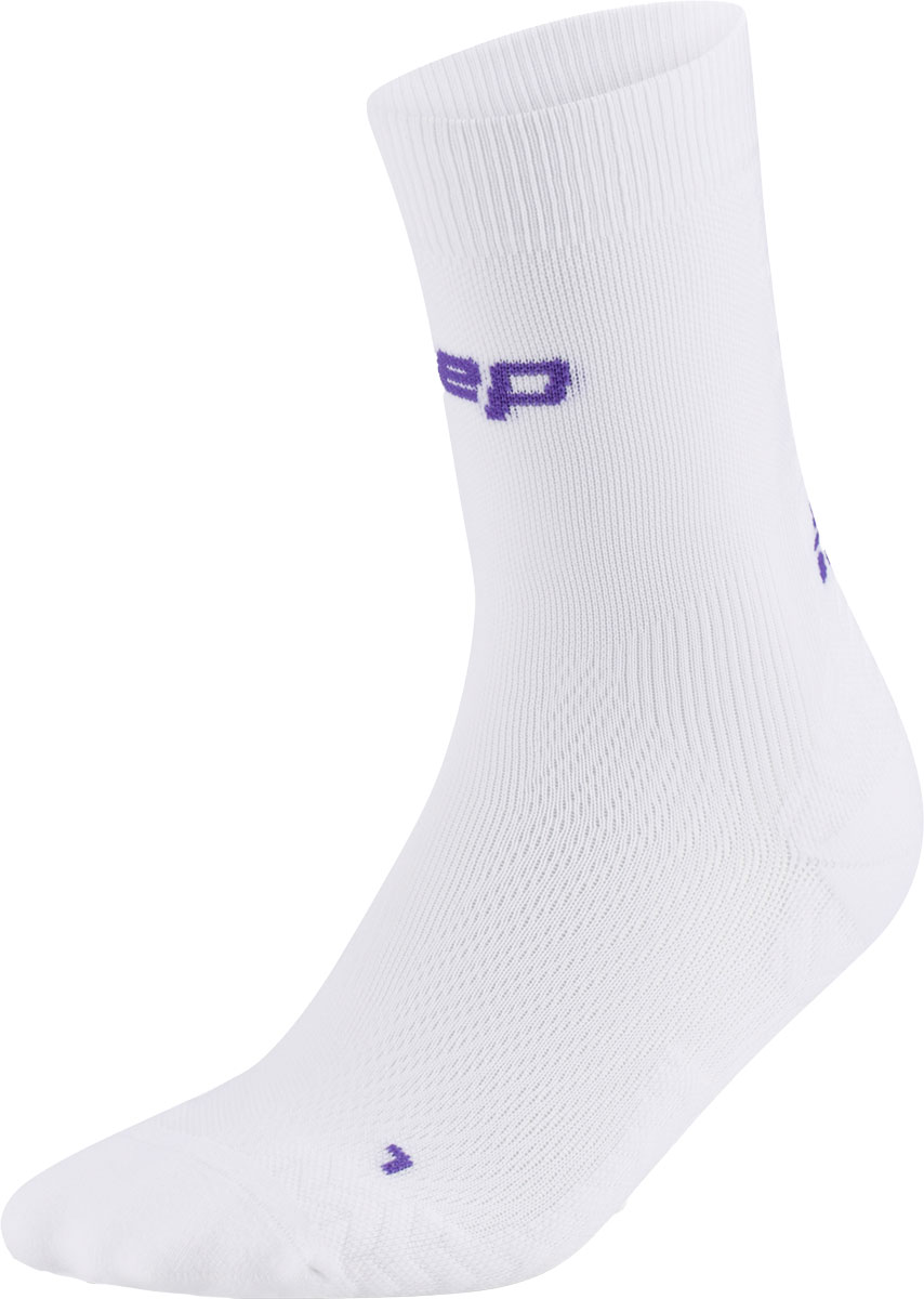 CEP Core Run Ultralight Socks Mid 4.0 W Dam Vit III | Löparstrumpor