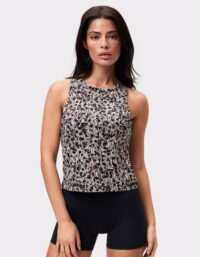 Stronger Cropped Tank Top