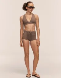 Casall Casall Millenial Bikini Shorts i värmebrunt, storlek 44